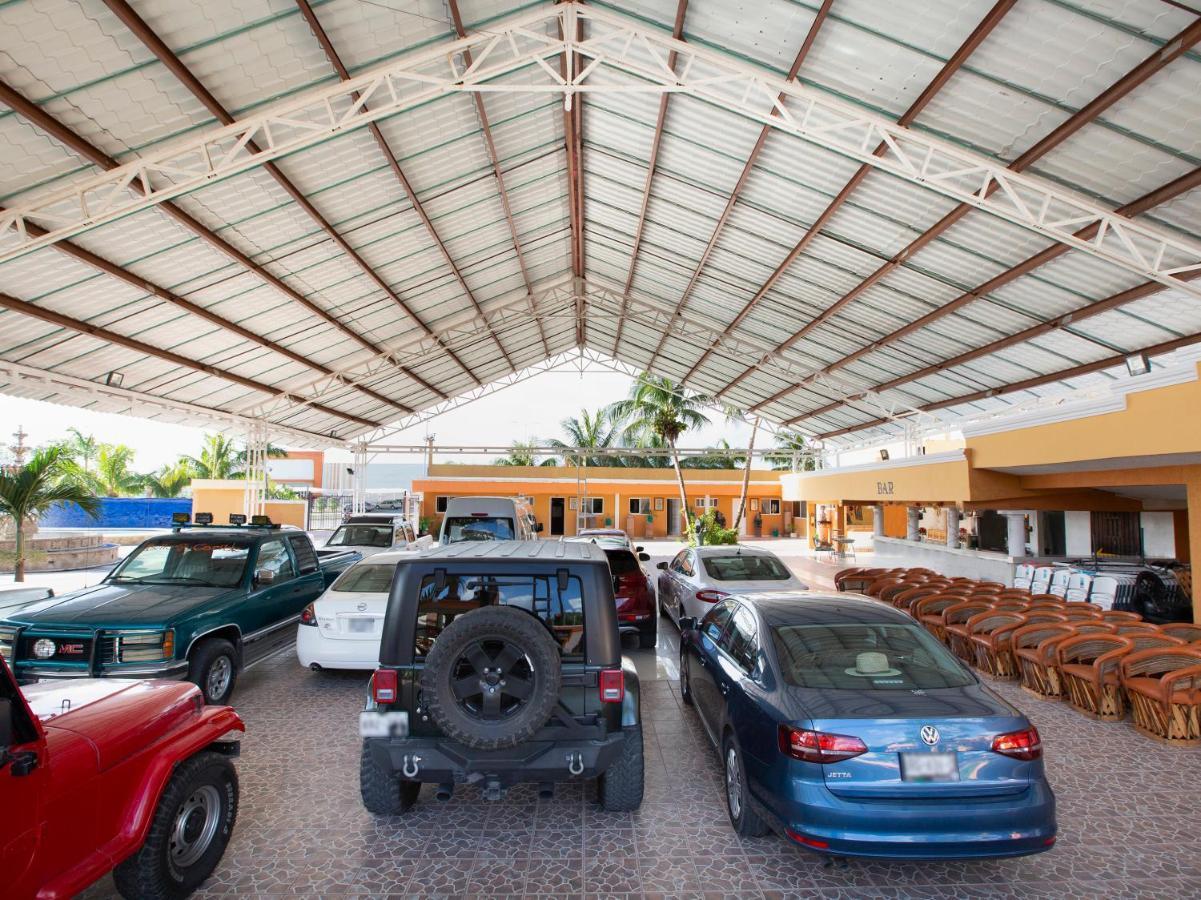 Hotel Hacienda Ixtlan Косумель Экстерьер фото